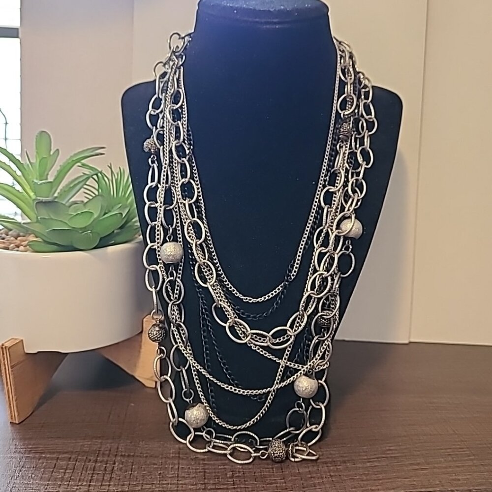 NY Brand Eleven-Strand Silver Tone Bib Necklace Ladies Vintage‎ Pre-Owned Dressy